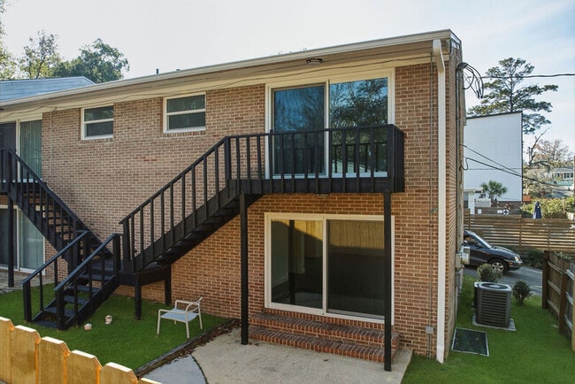 Foto del edificio - 413 E 7th Ave