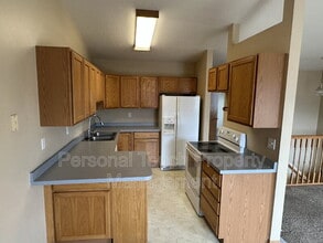 Building Photo - 2571 Amber Valley Ct