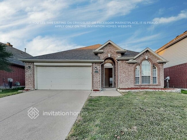 Building Photo - 4737 Park Downs Dr