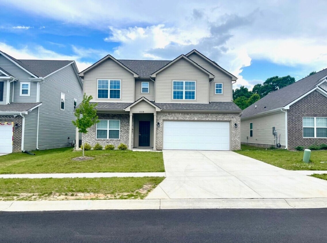 Newer Construction Home! - Newer Construction Home!