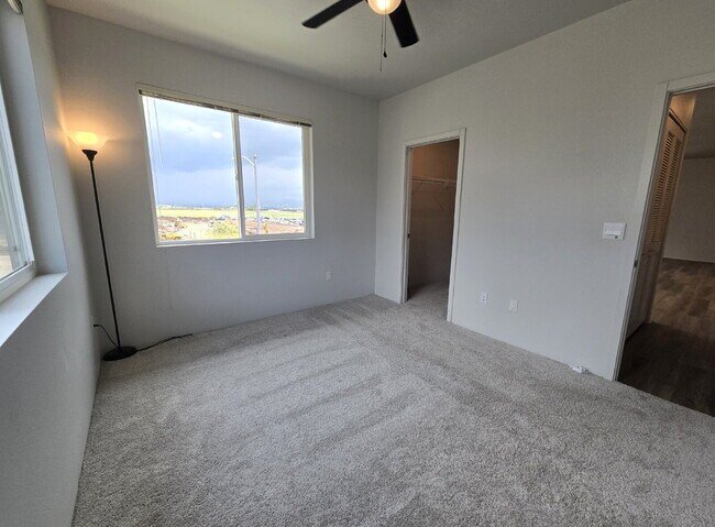 Foto del edificio - Hoopili Kaikea 2br/1ba with 1-car garage & stall