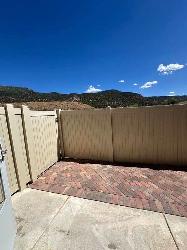 Foto del edificio - Charming Townhome