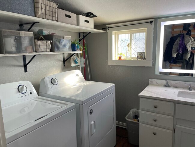 Laundry and Bathroom - 340 E Mercury St
