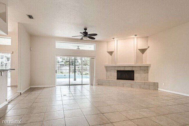 Foto del edificio - 4 br, 3 bath House - 290 Leslie Ln