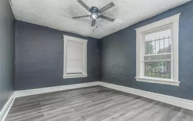 Photo - 5410 Emerson Ave House