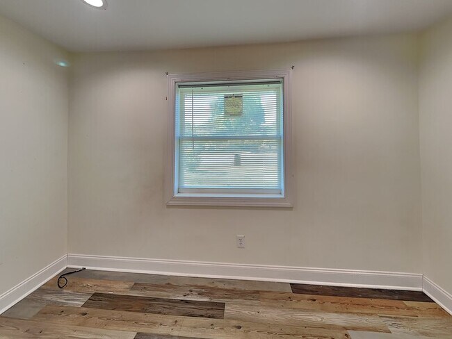 Foto del edificio - 219 12th St W