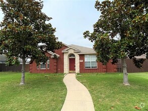 Building Photo - 10810 Copperwood Dr