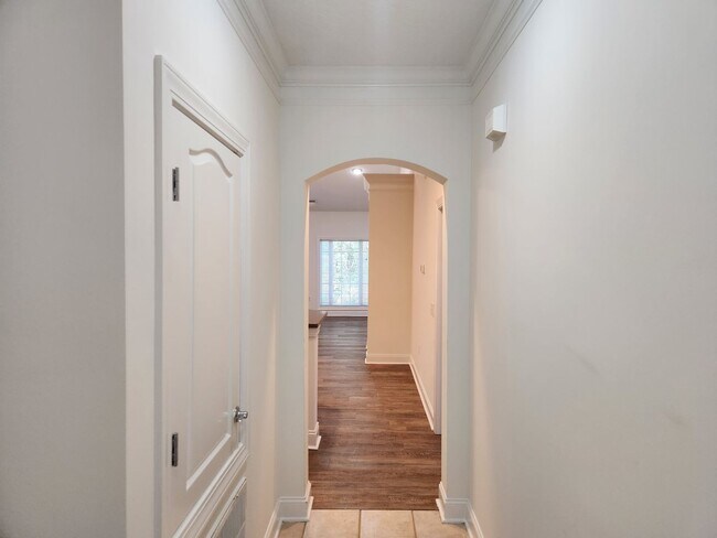 Foto del edificio - 411 Southbridge Blvd