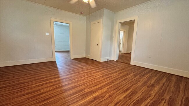Foto del edificio - 9149 Johns St