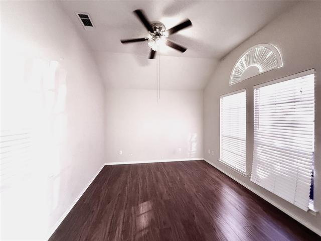 Foto del edificio - 8832 Fayetteville Dr