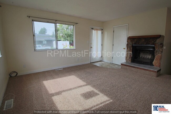 Foto del edificio - 6943 Stanley Dr