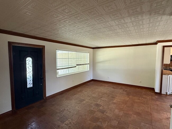Building Photo - 1833 Westminster Pl
