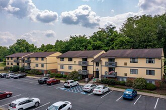 Interior Photo - OakWood Park -- No up-front security deposit required!