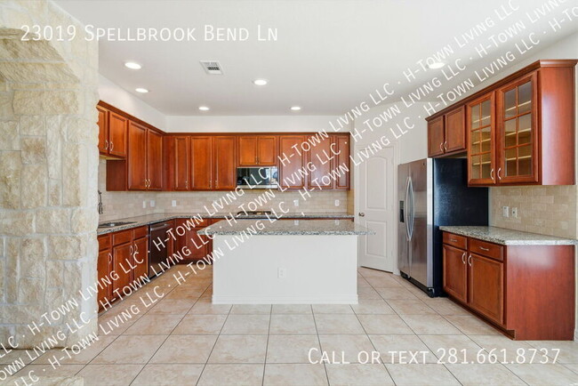 Building Photo - 23019 Spellbrook Bend Ln