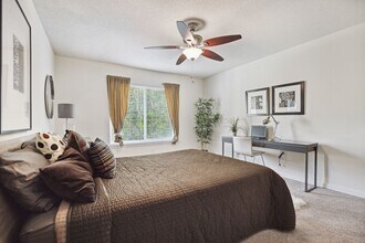 Interior Photo - The Villages of Chapel Hill