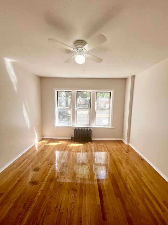 Foto del edificio - 950 N Kildare Ave