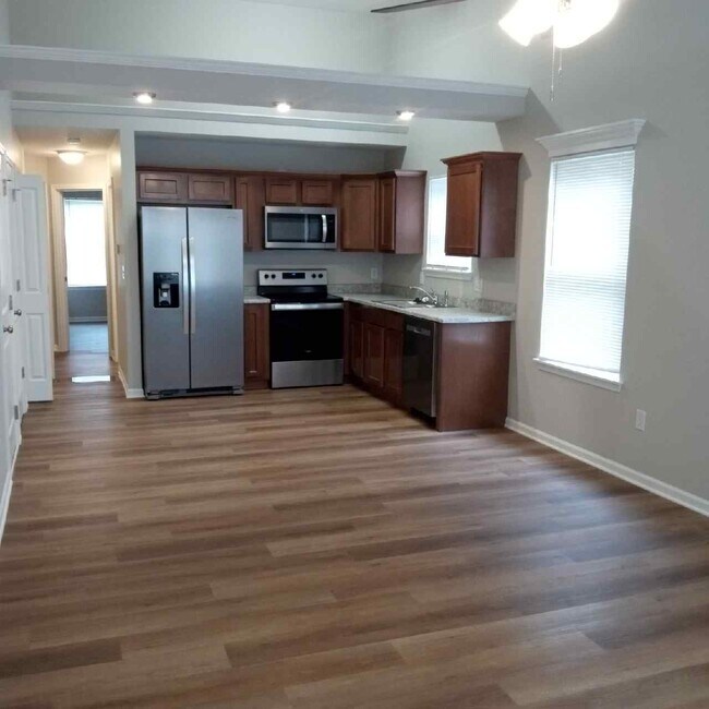 Foto del edificio - 132 SW 145th Rd