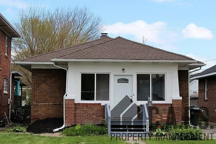 Primary Photo - 6807 Delaware Ave