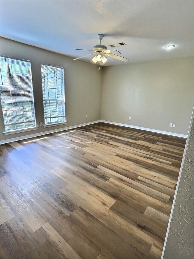 Foto del edificio - 4713 Gibson Rd