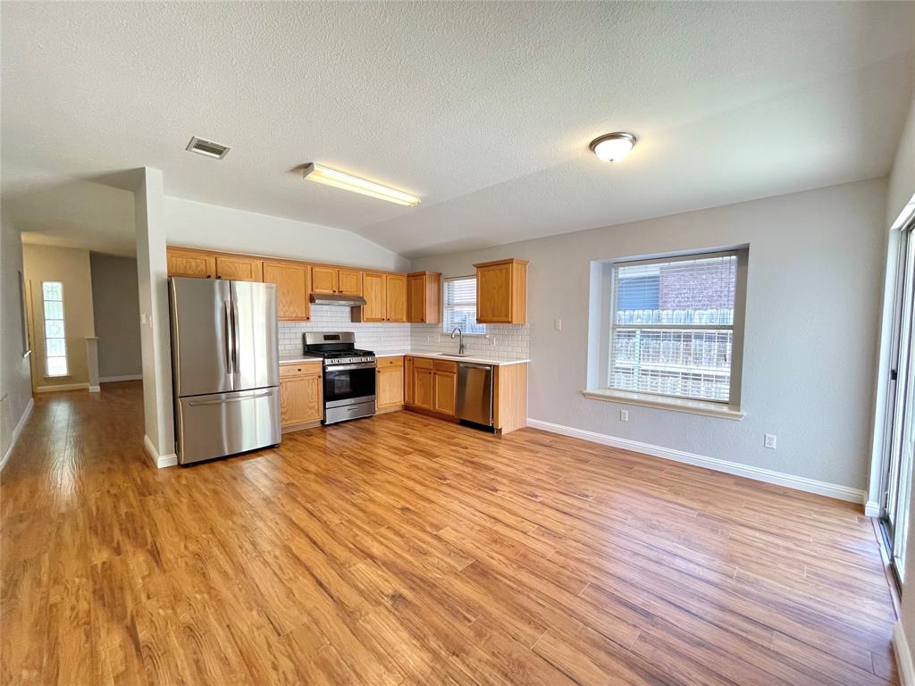Foto principal - 3761 Top Rock Ln