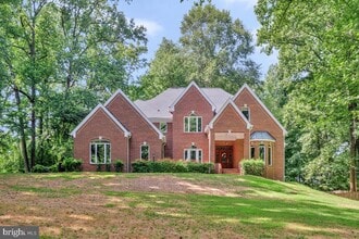 Building Photo - 502 Seneca Knoll Ct