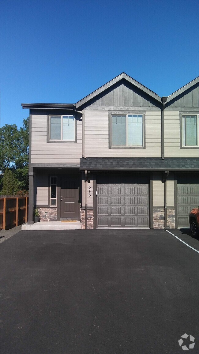 Apartments For Rent in Philomath OR with a Balcony 2 Rentals