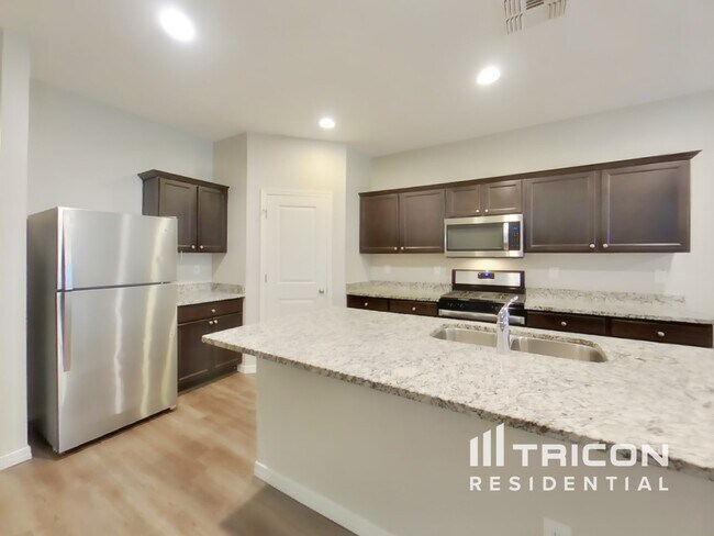 Foto del edificio - 4564 W Saddlebush Way