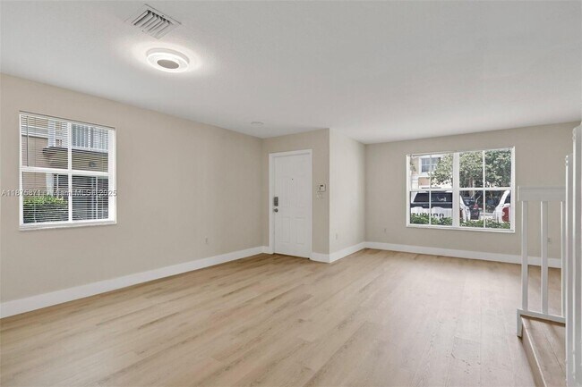 Foto del edificio - 3031 SW 129th Terrace