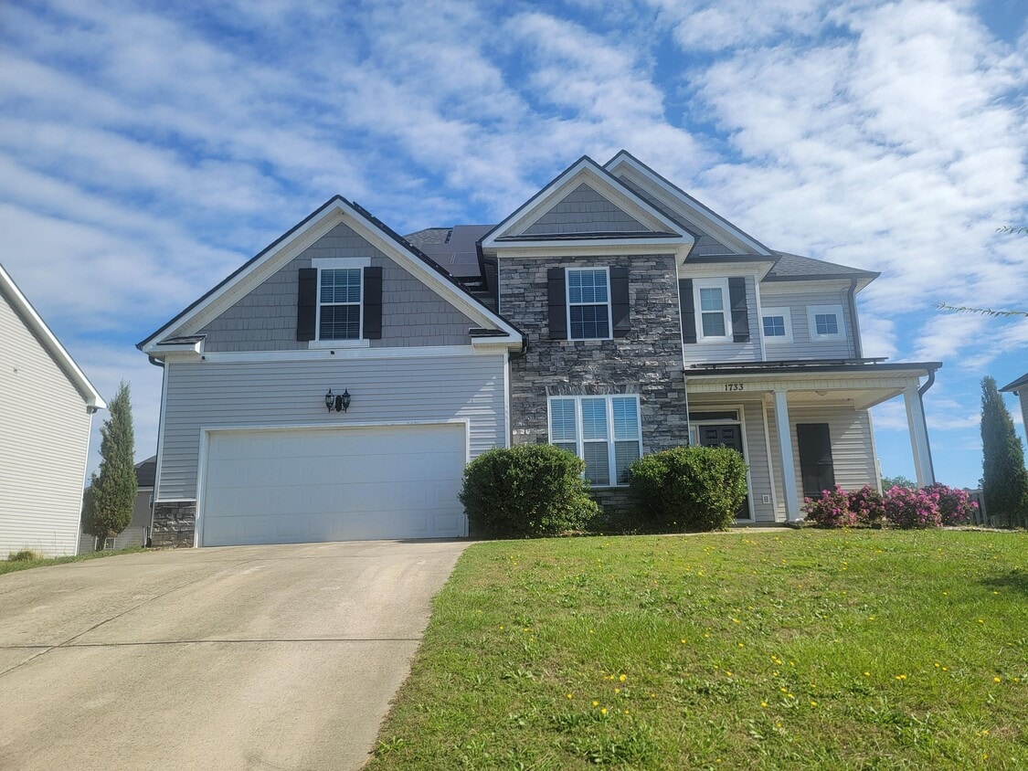 Foto principal - 1733 Ethan Way