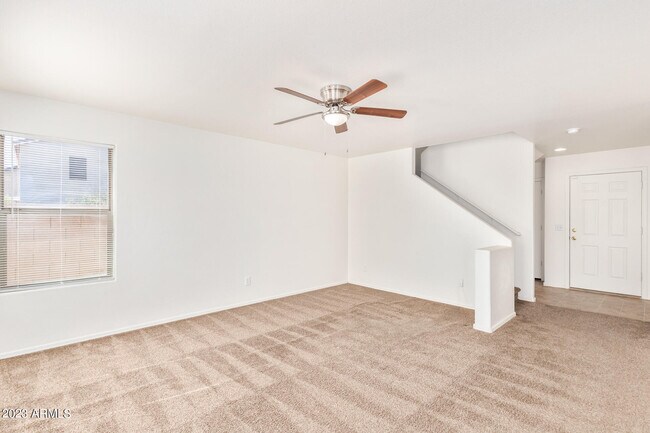 Foto del edificio - 45607 W Amsterdam Rd