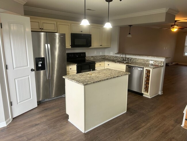 Photo - 2 Bedroom, 2.5 Bath Townhome in Goodlettesville