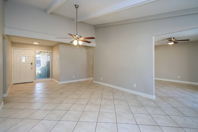 Building Photo - 3060 E Emelita Ave