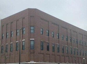 Building Photo - 230 Central Ave N