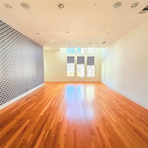 Foto del edificio - 1600 N Haskell Ave.