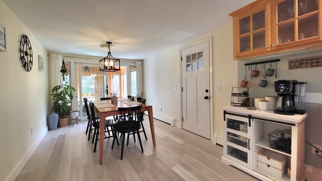 Foto del edificio - 1371 U.S. Rte 1