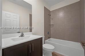 Building Photo - 10219 W 32nd Ln