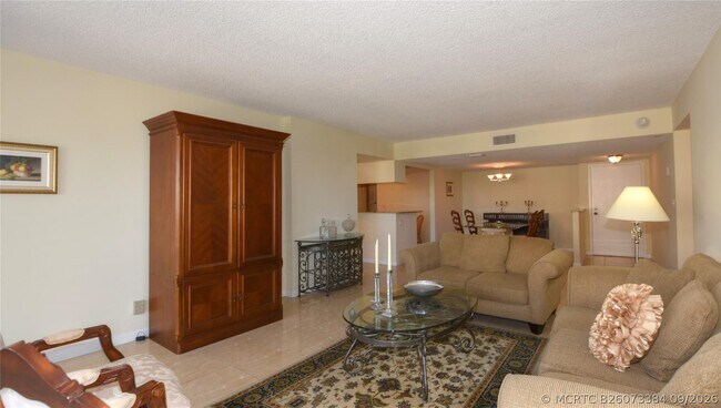 Foto del edificio - 5100 N Ocean Blvd
