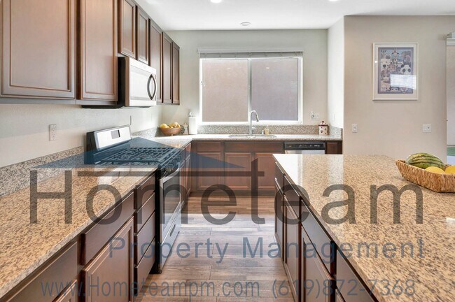 Foto del edificio - *Coming Soon * 3 BR/ 3 BA 2200 SQFT Otay R...
