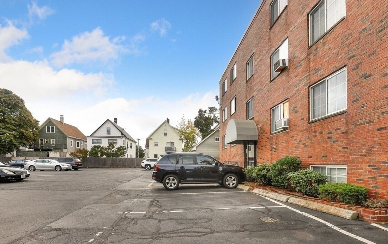 15 Staples Ave, Everett, MA 02149 House Rental in Everett, MA