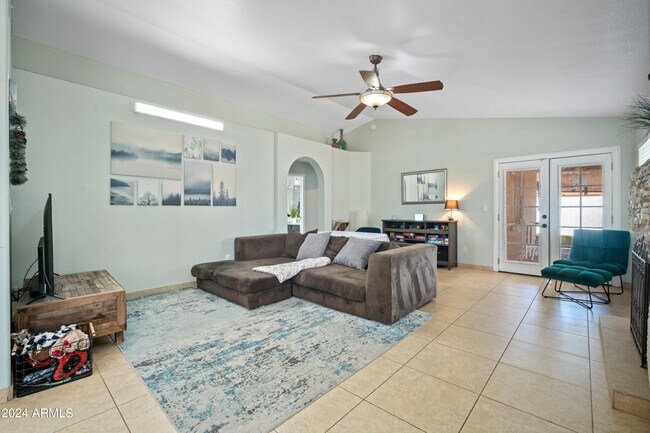 Building Photo - 9201 N 70th Dr