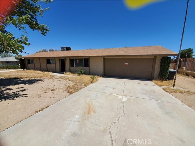 Building Photo - 12535 Cypress Ave