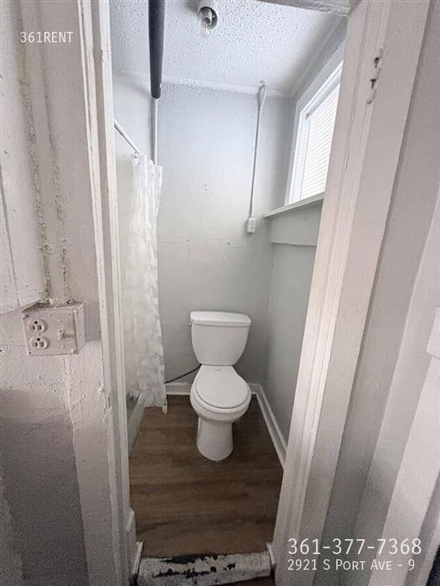 Foto del edificio - 2921 S Port Ave