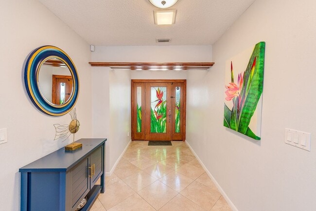 Building Photo - 3-Bedroom, 2-Bath Seminole Home with Private Pool – Fully Furnished & Move-In Ready