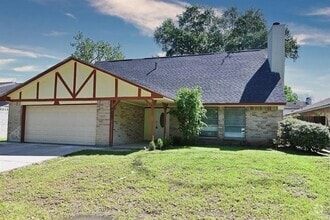 Building Photo - 7207 San Pablo Dr