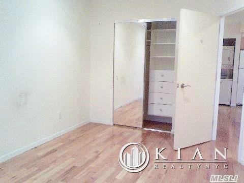 Foto del edificio - 3822 147th St