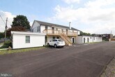 Primary Photo - 32 E Blaine St