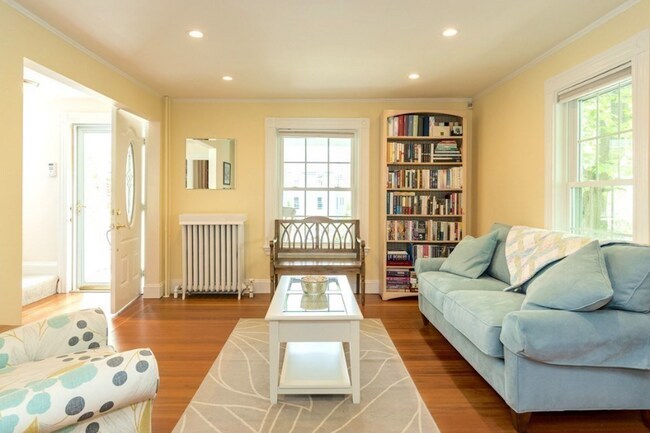 Foto del edificio - 42 River Rdg