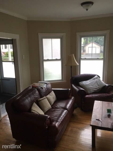 Building Photo - 3 br, 2 bath  - 50 Roberts St