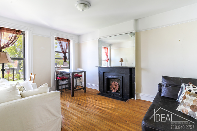 Building Photo - 356 -358 7th Avenue #BuildingR
