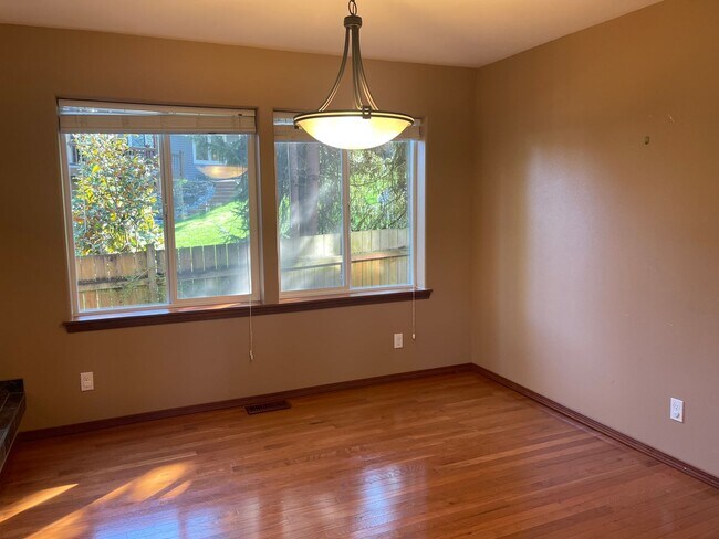 Foto del edificio - Gorgeous custom built home